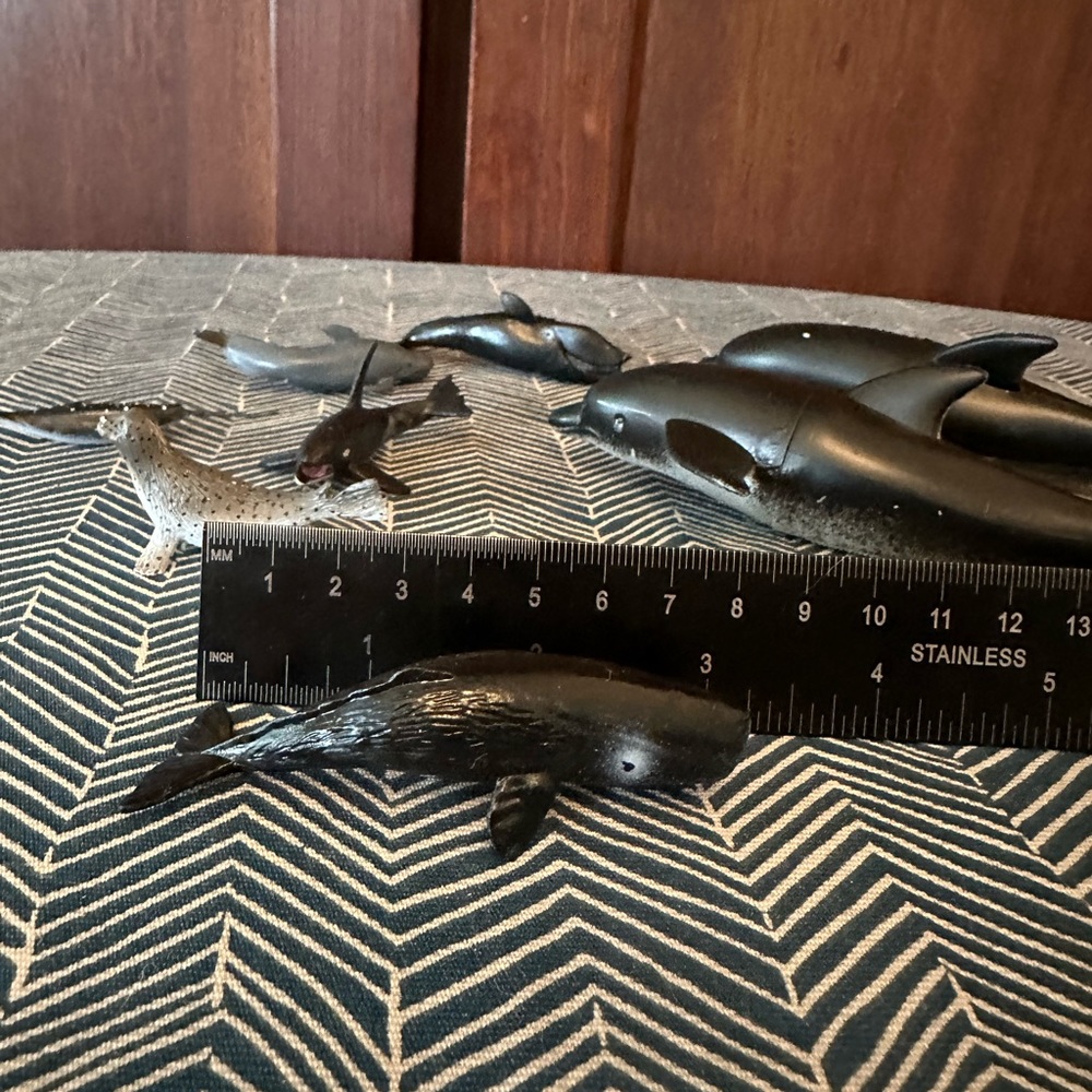 Set of 8 Ocean Critters 🤎 - Picture 4 of 4